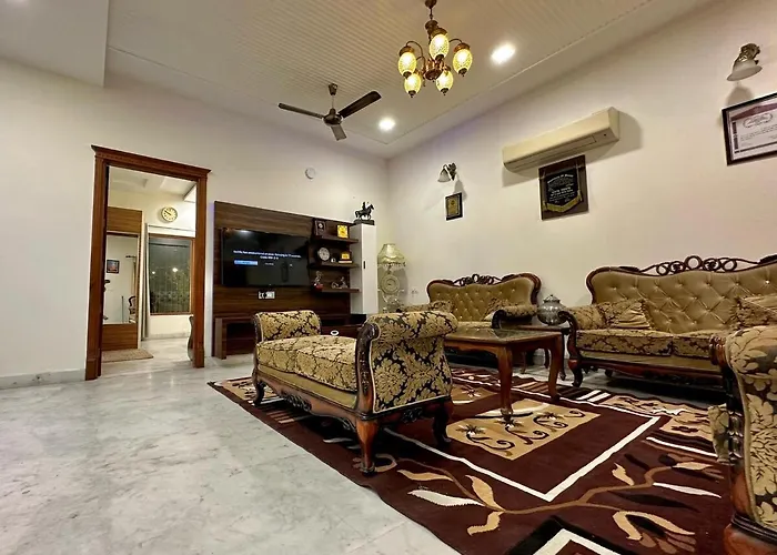 Nova Villa With Patio Escape